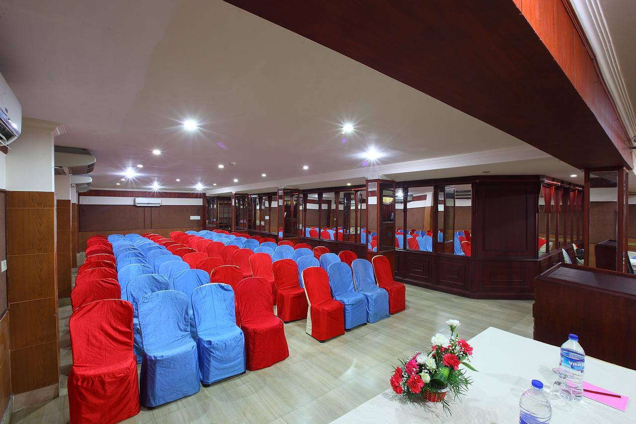 Trichur Towers Thrissur Екстериор снимка