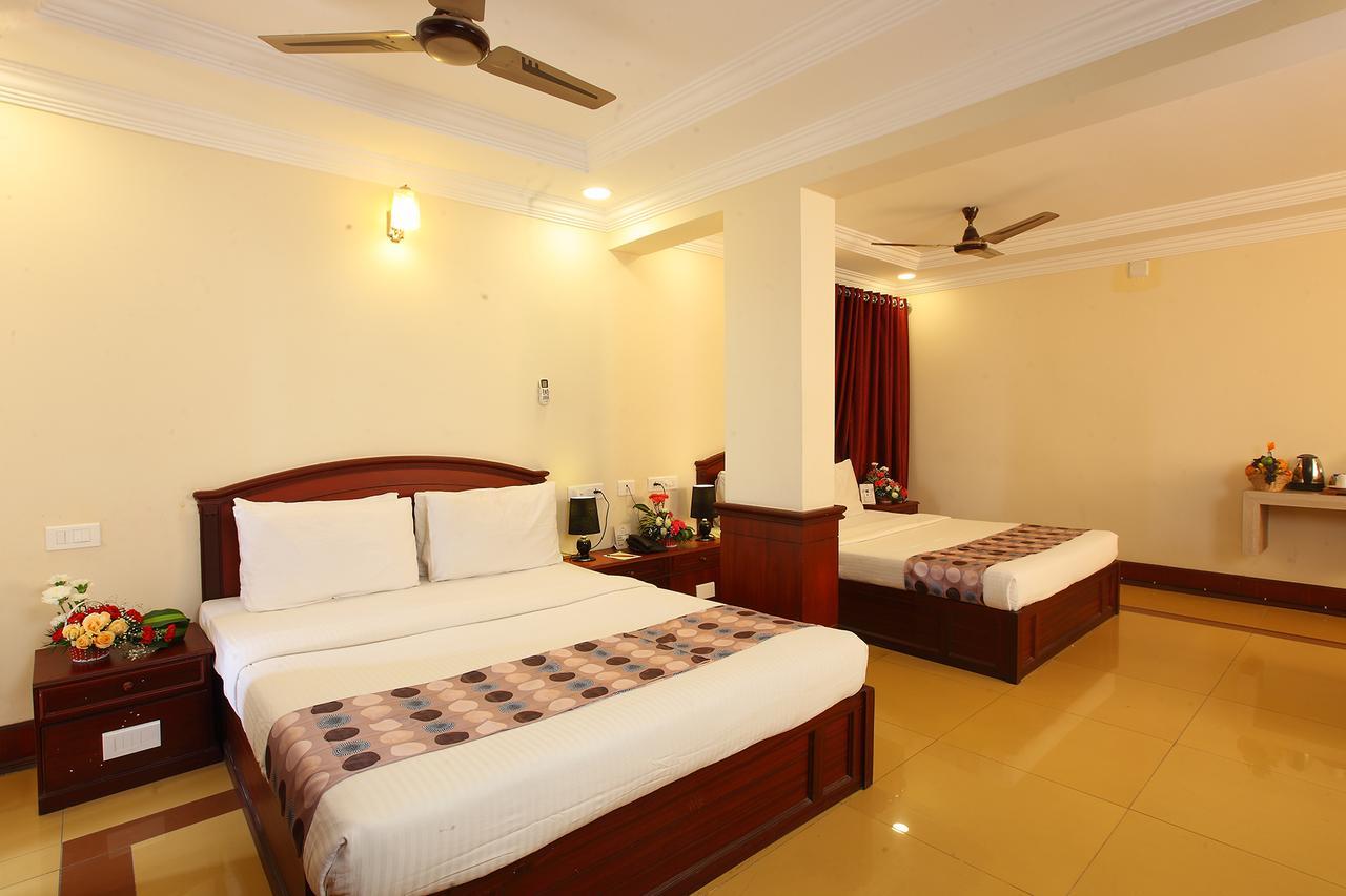 Trichur Towers Thrissur Екстериор снимка