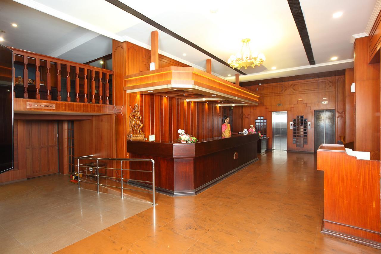 Trichur Towers Thrissur Екстериор снимка