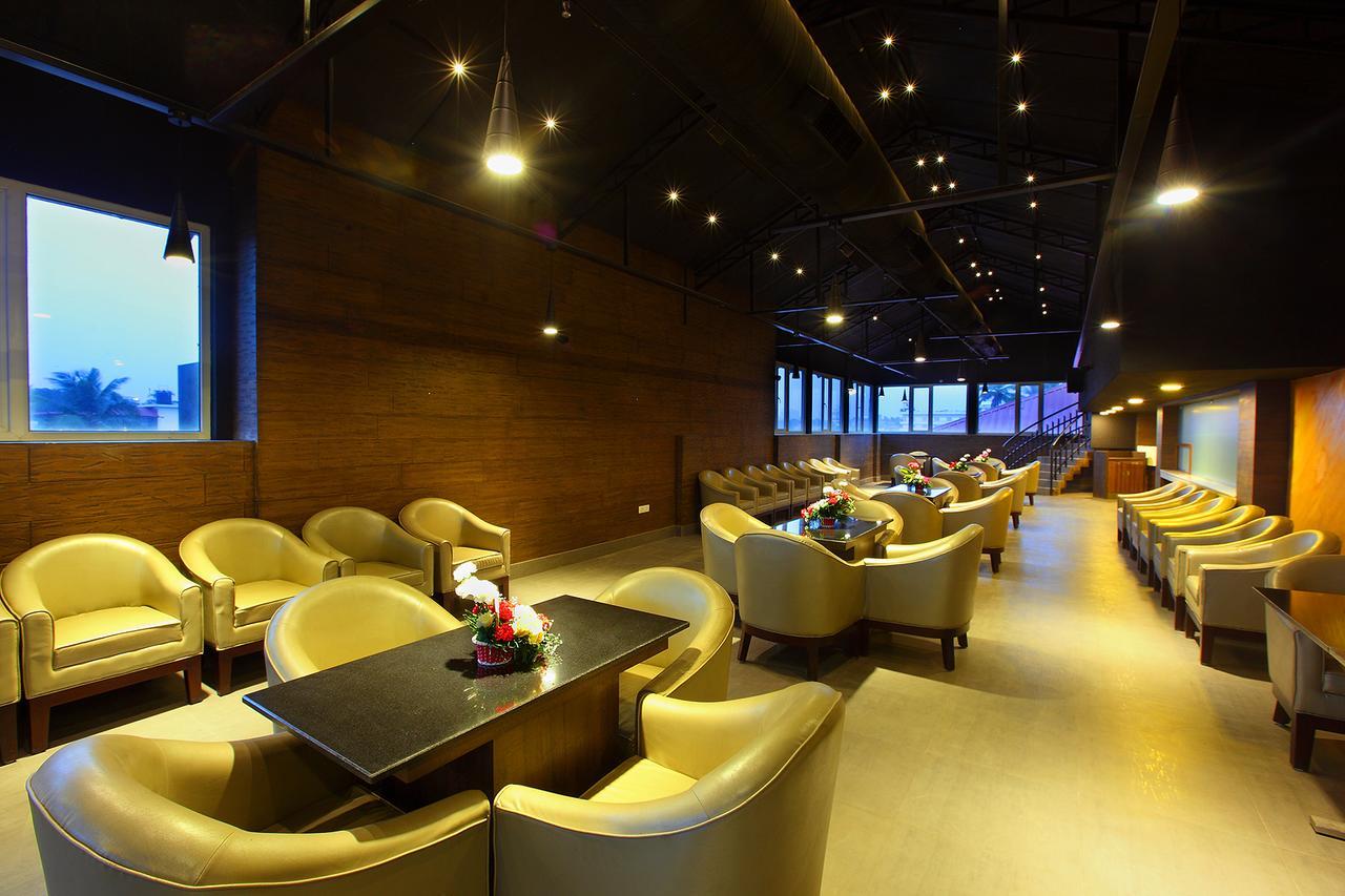 Trichur Towers Thrissur Екстериор снимка