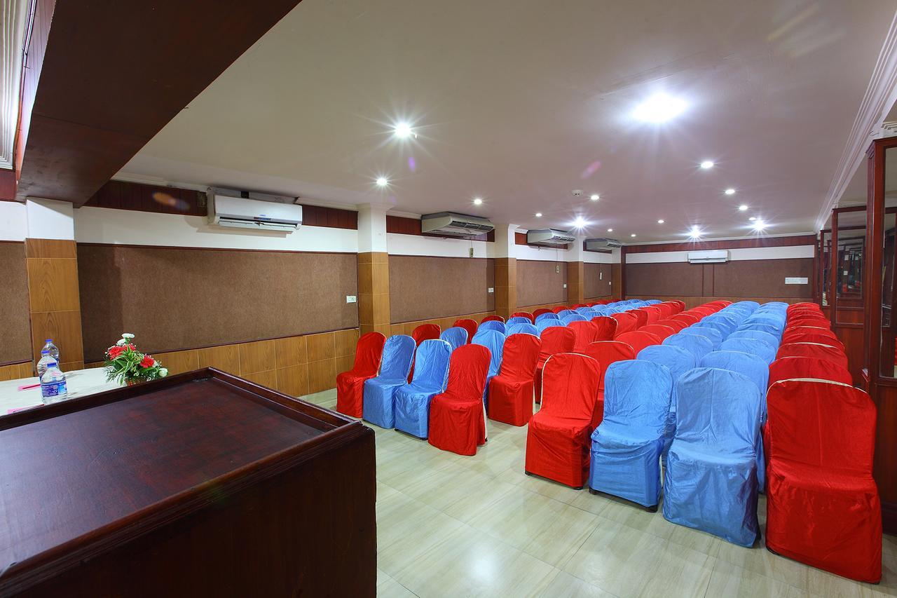Trichur Towers Thrissur Екстериор снимка