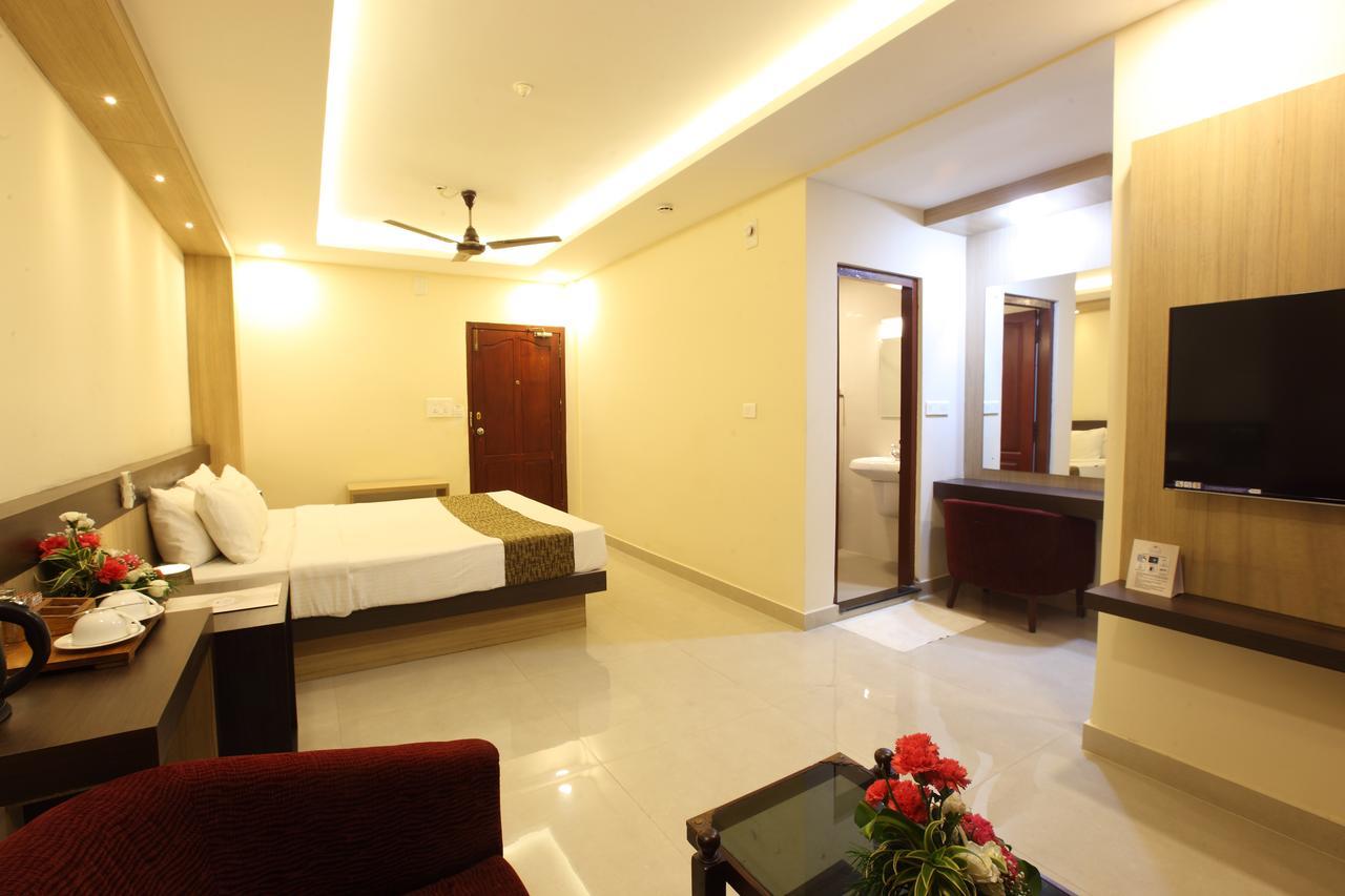 Trichur Towers Thrissur Екстериор снимка